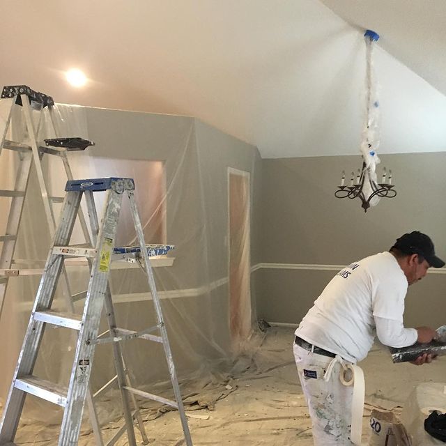 Painter and Decorator: Image 7